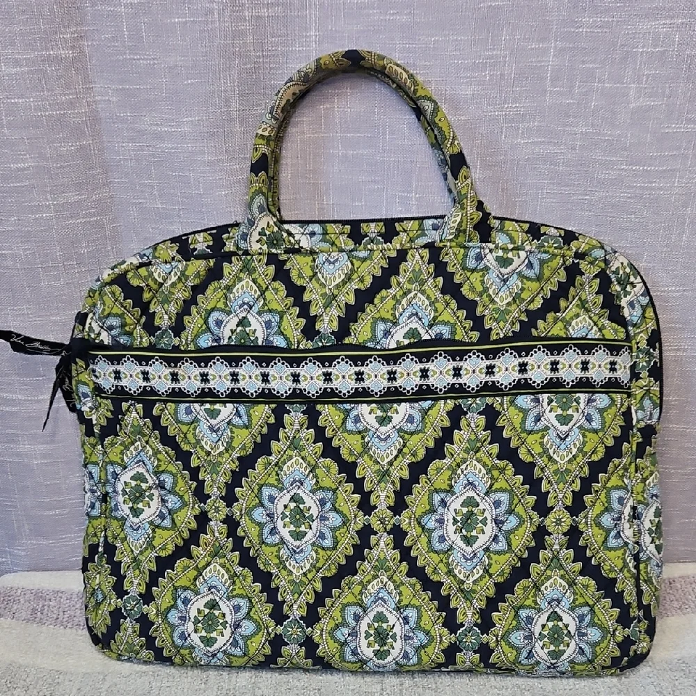 VERA BRADLEY LAPTOP CASE